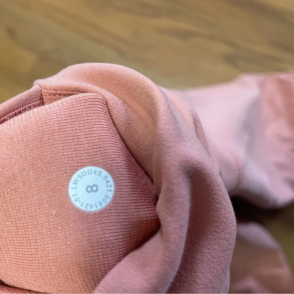 Lululemon High-Rise Pink Leggings - Picture 4 of 4